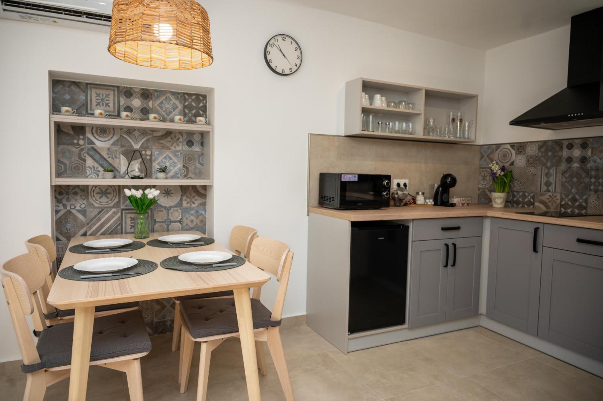 Tuenderkert Apartman Gyula Kültér fotó